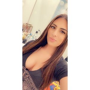 Meet your Posher, Jasmine